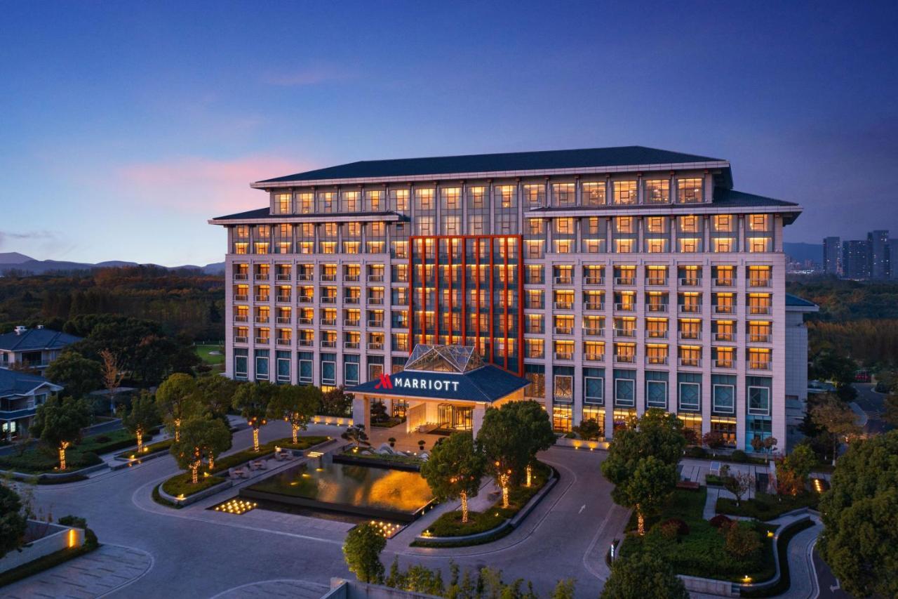 Wuxi Marriott Hotel Lihu Lake מראה חיצוני תמונה
