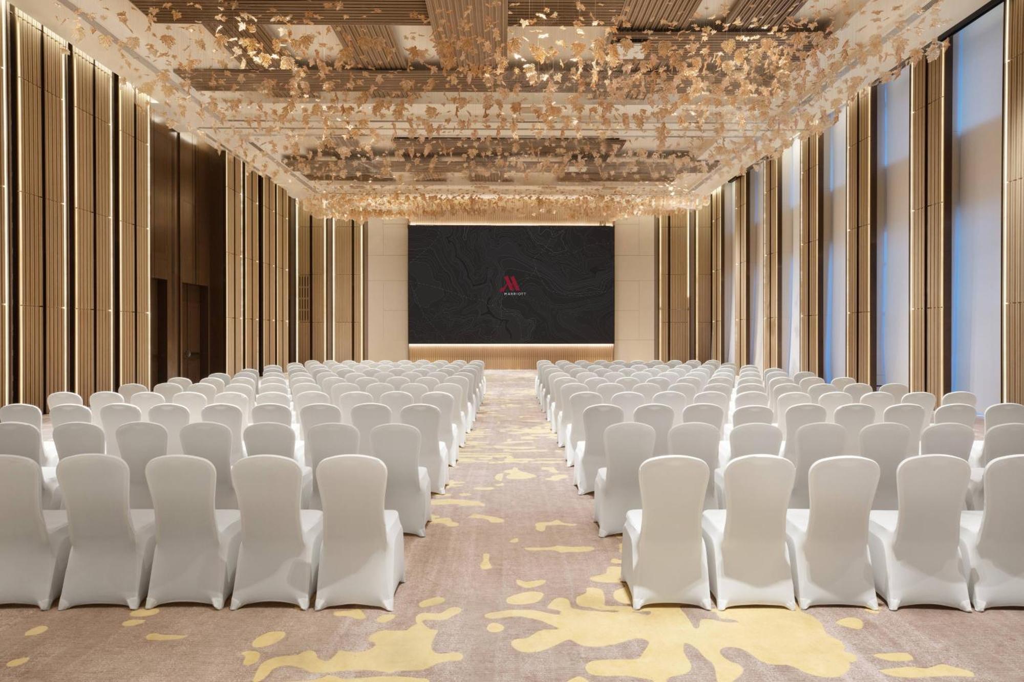 Wuxi Marriott Hotel Lihu Lake מראה חיצוני תמונה